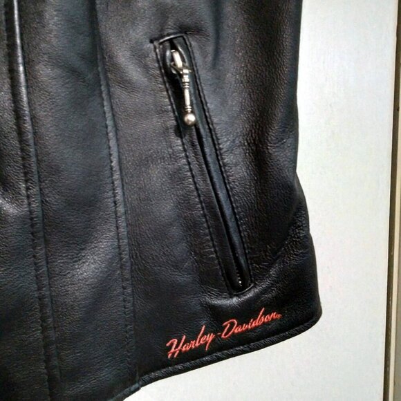 Women's Black Leather Classic Wing Signature Zip Up Moto Vest  As New Sz M - Picture 4 of 9